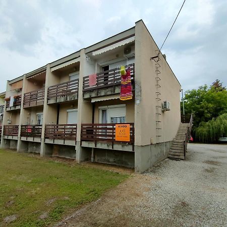 Rosy Apartman Apartment Vonyarcvashegy Exterior photo