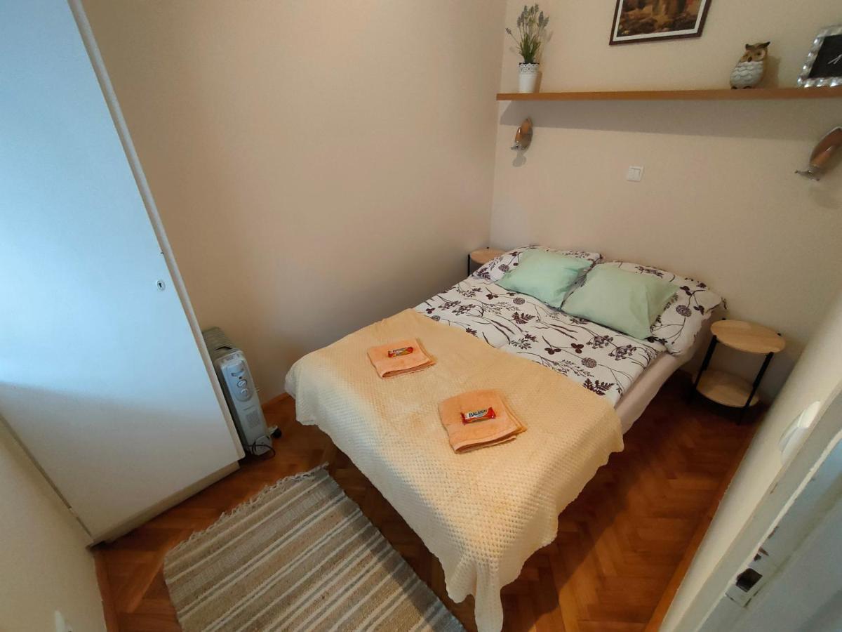 Rosy Apartman Apartment Vonyarcvashegy Exterior photo